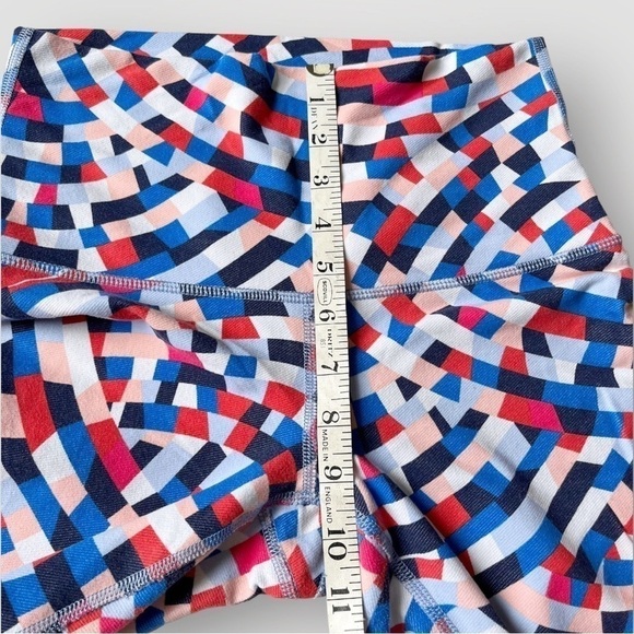 LULULEMON Wonder Under Leggings Capoeira Confetti Print Red White & Blue 6 - Picture 11 of 11